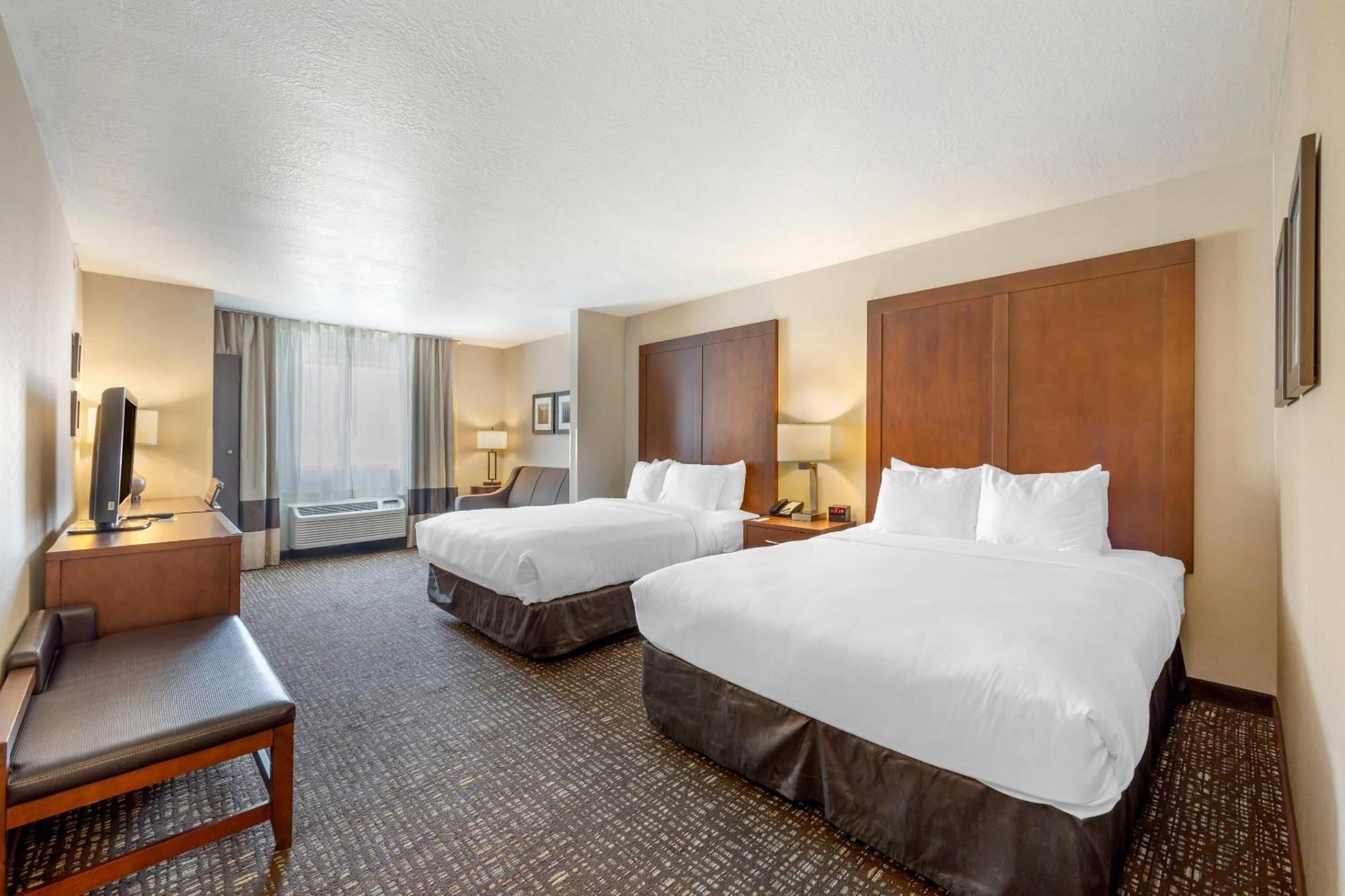 Comfort & - Provo Hotel 2*